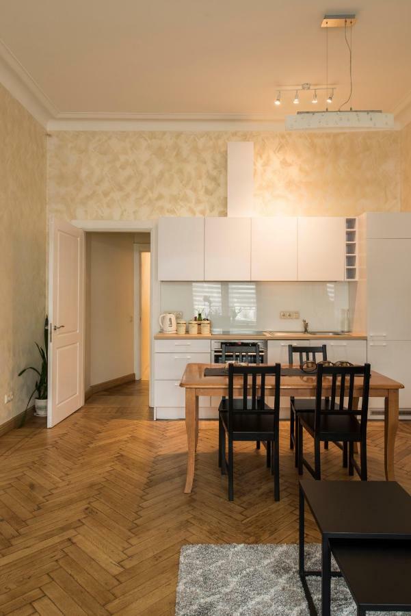 Ferienwohnung M Terrace Kaunas Exterior foto